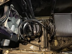 Inside -- the Kraken X53 and rear case fan, 92mm